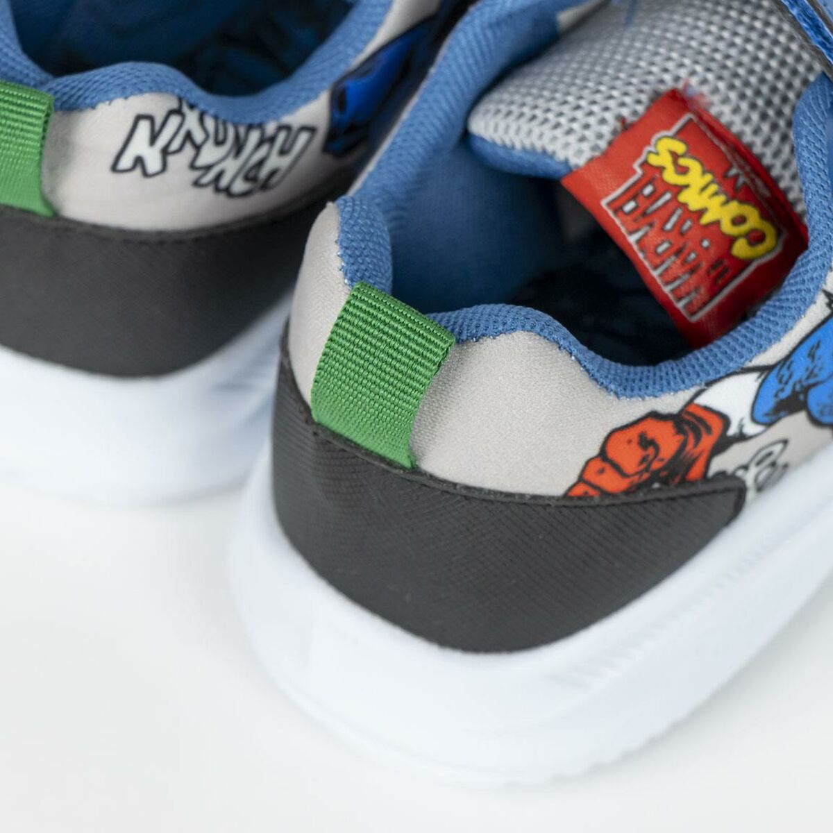 Adidași pentru Copii The Avengers Roșu